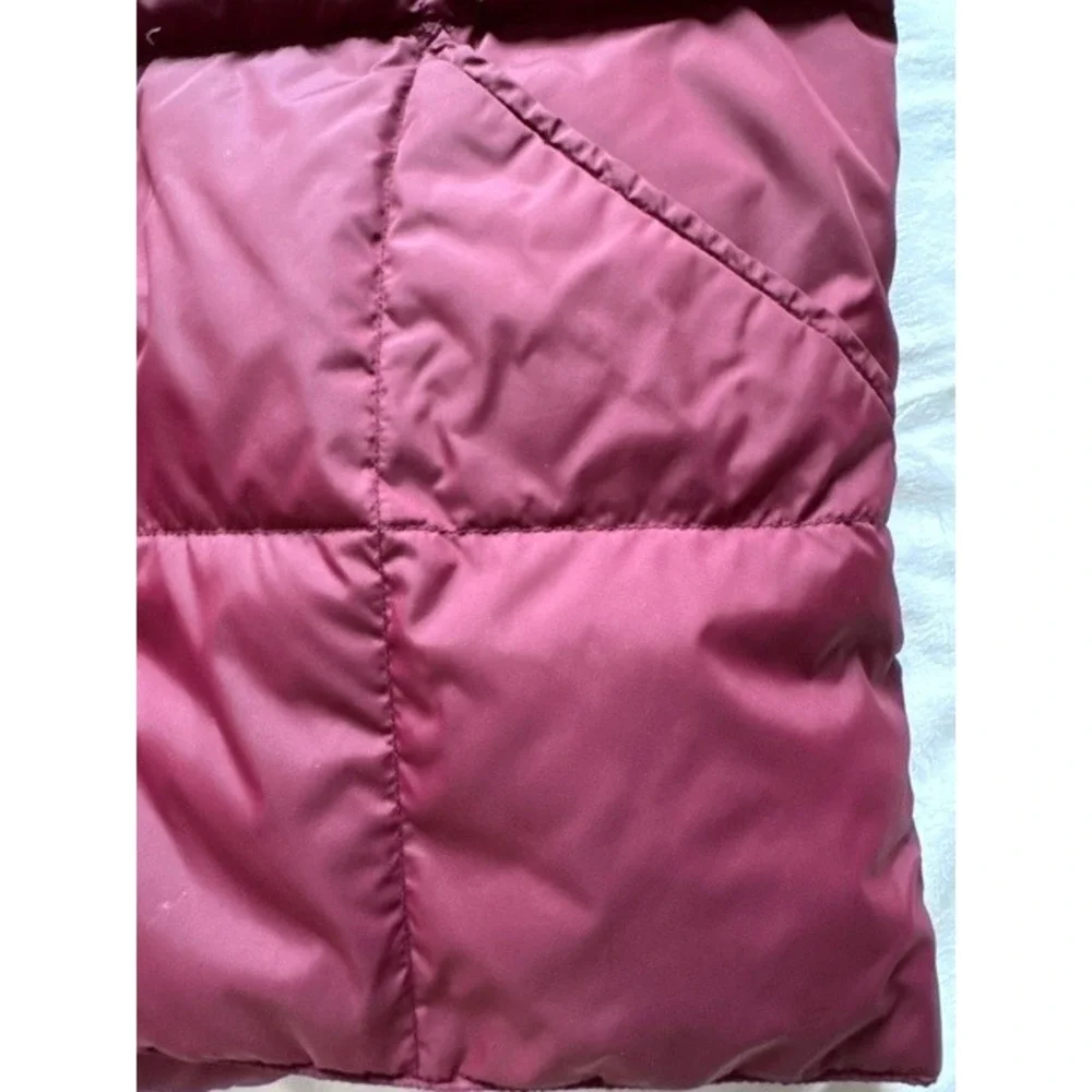 Lands End Kids Burgundy Down Puffer Vest Size M 10-12 Quilted Snap Front